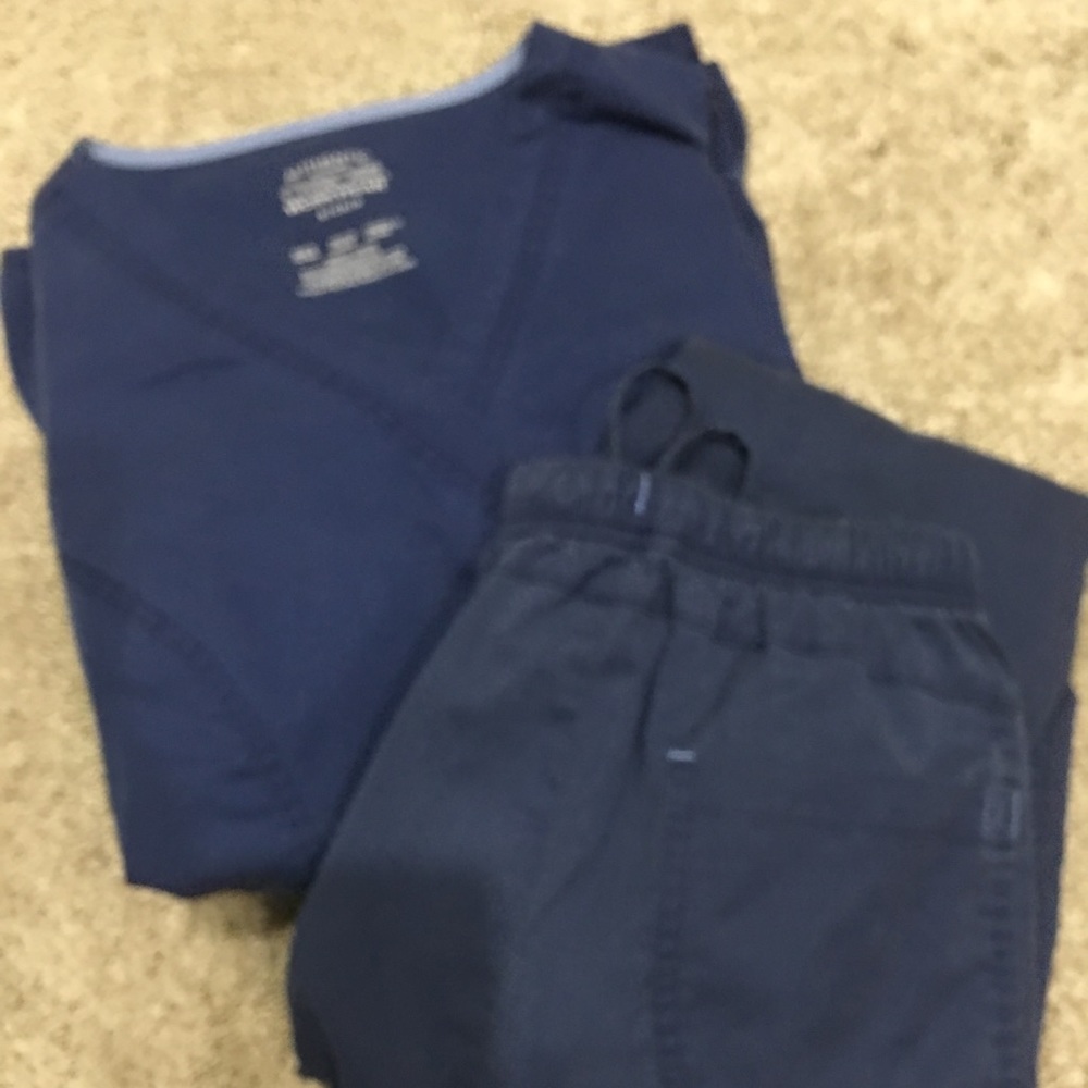 Navy Cherokee scrubs size Medium